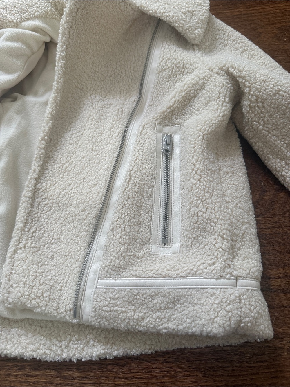 abercrombie kids Cream Sherpa Zip Moto Jacket - Picture 4 of 5